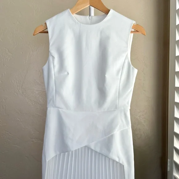 Sold - Picture 5 of 10